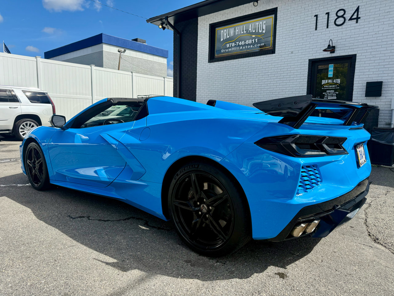 Used 2023 Chevrolet Corvette Stingray Convertible w/ Z51 Performance Package image 3
