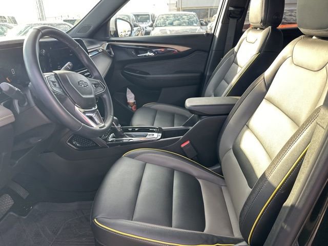 Used 2024 Chevrolet TrailBlazer ACTIV w/ Convenience Package image 11
