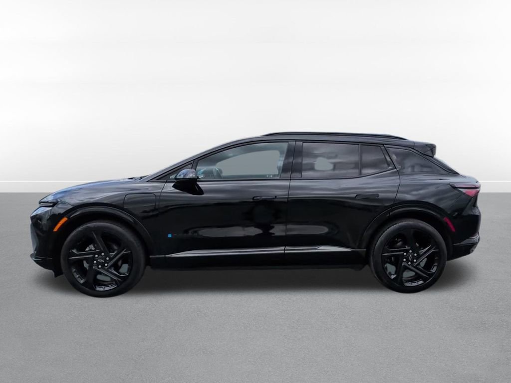 Used 2024 Chevrolet Equinox EV RS FWD image 9