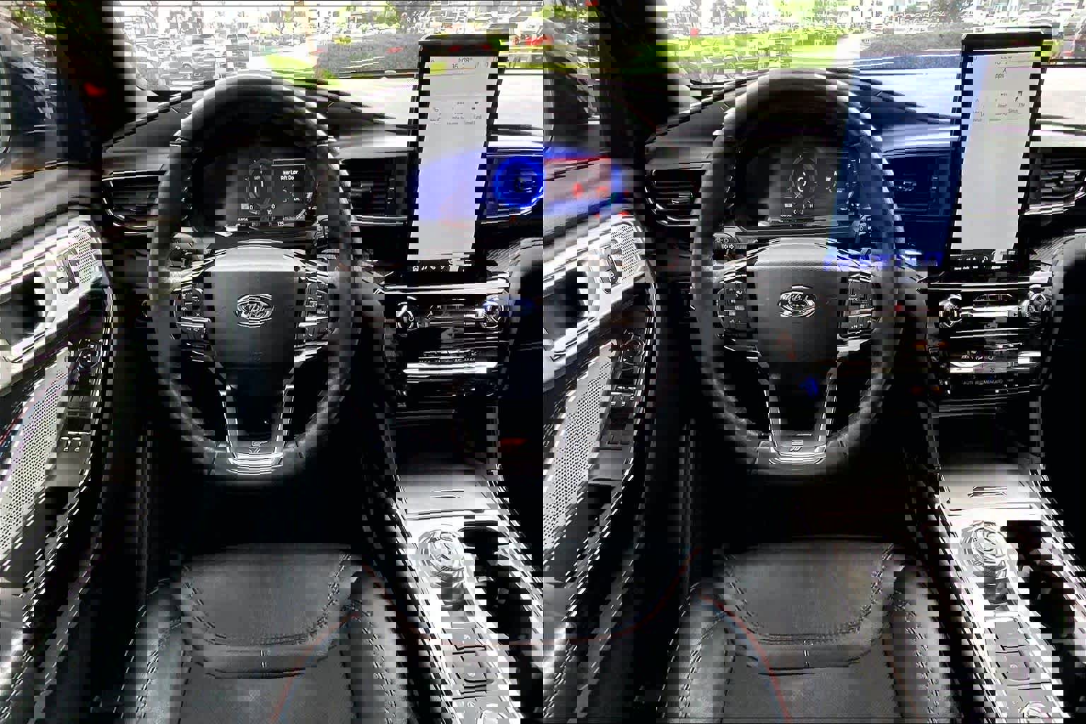 Used 2024 Ford Explorer ST w/ Equipment Group 401A image 5