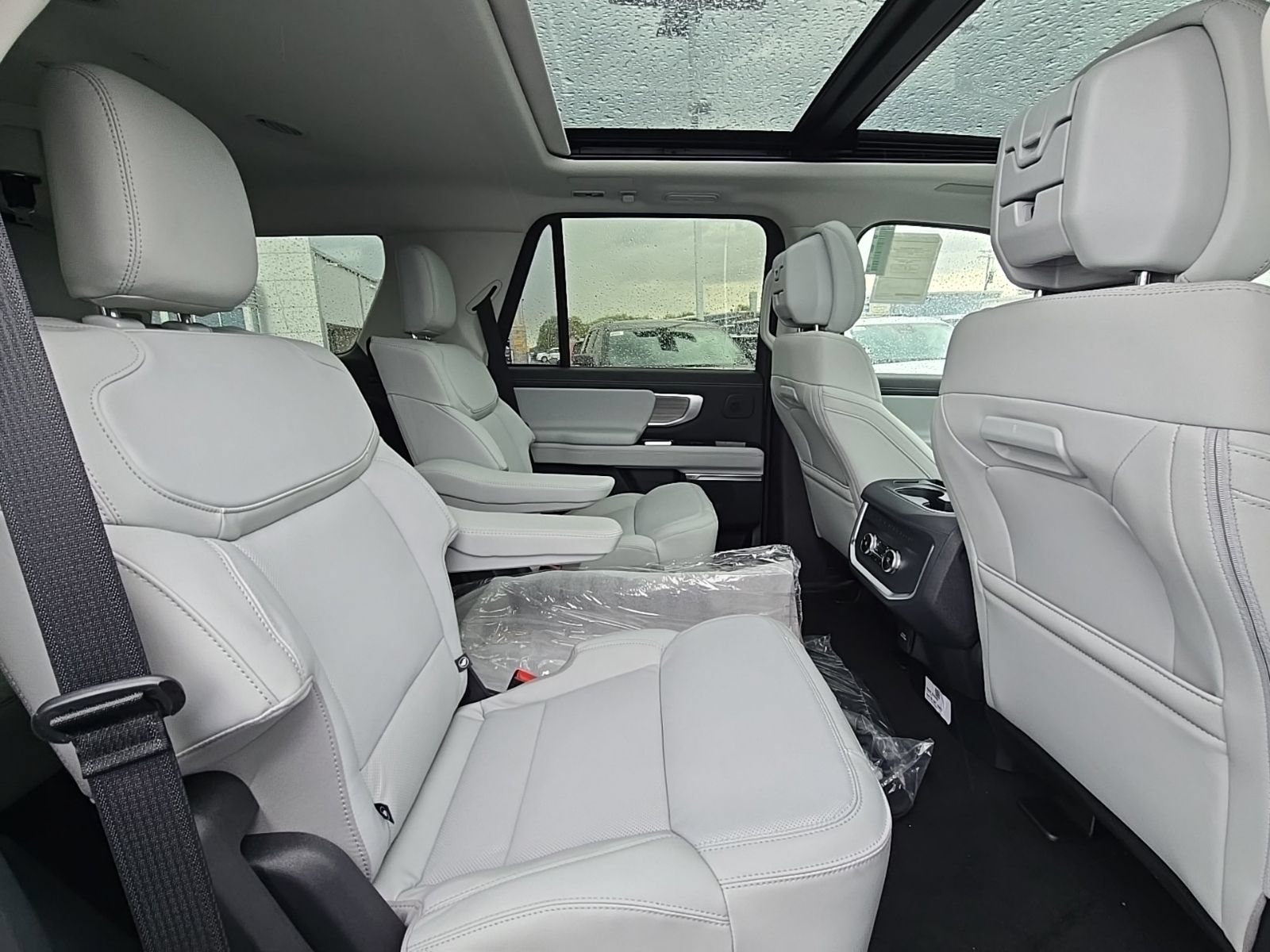 New 2027 Ford Expedition Platinum AWD/4WD image 45