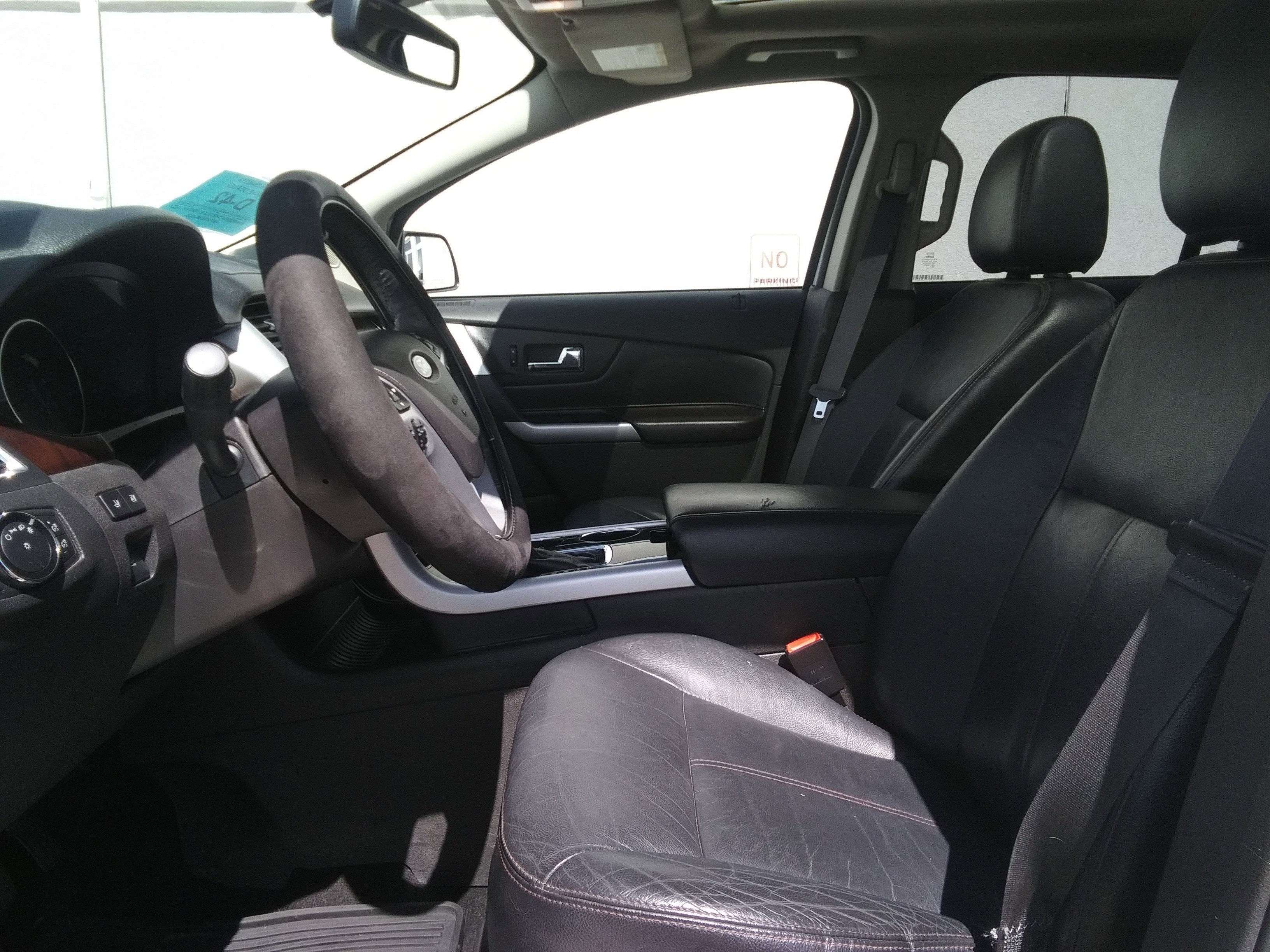 Used 2014 Ford Edge Limited w/ Equipment Group 302A AWD/4WD image 14