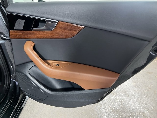 Used 2023 Audi A4 2.0T Premium w/ Convenience Package image 14