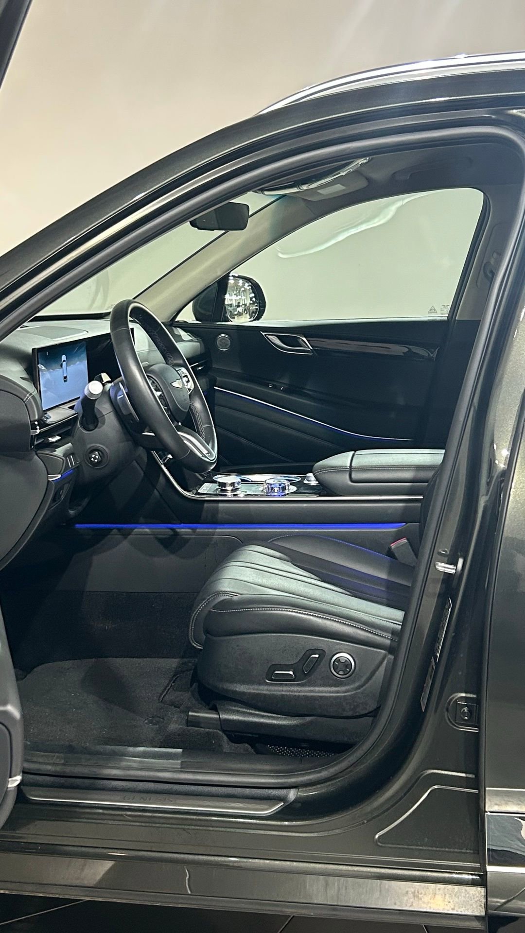 Used 2025 Genesis GV80 2.5T Standard image 39