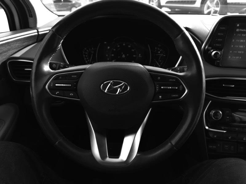 Used 2019 Hyundai Santa Fe AWD image 30