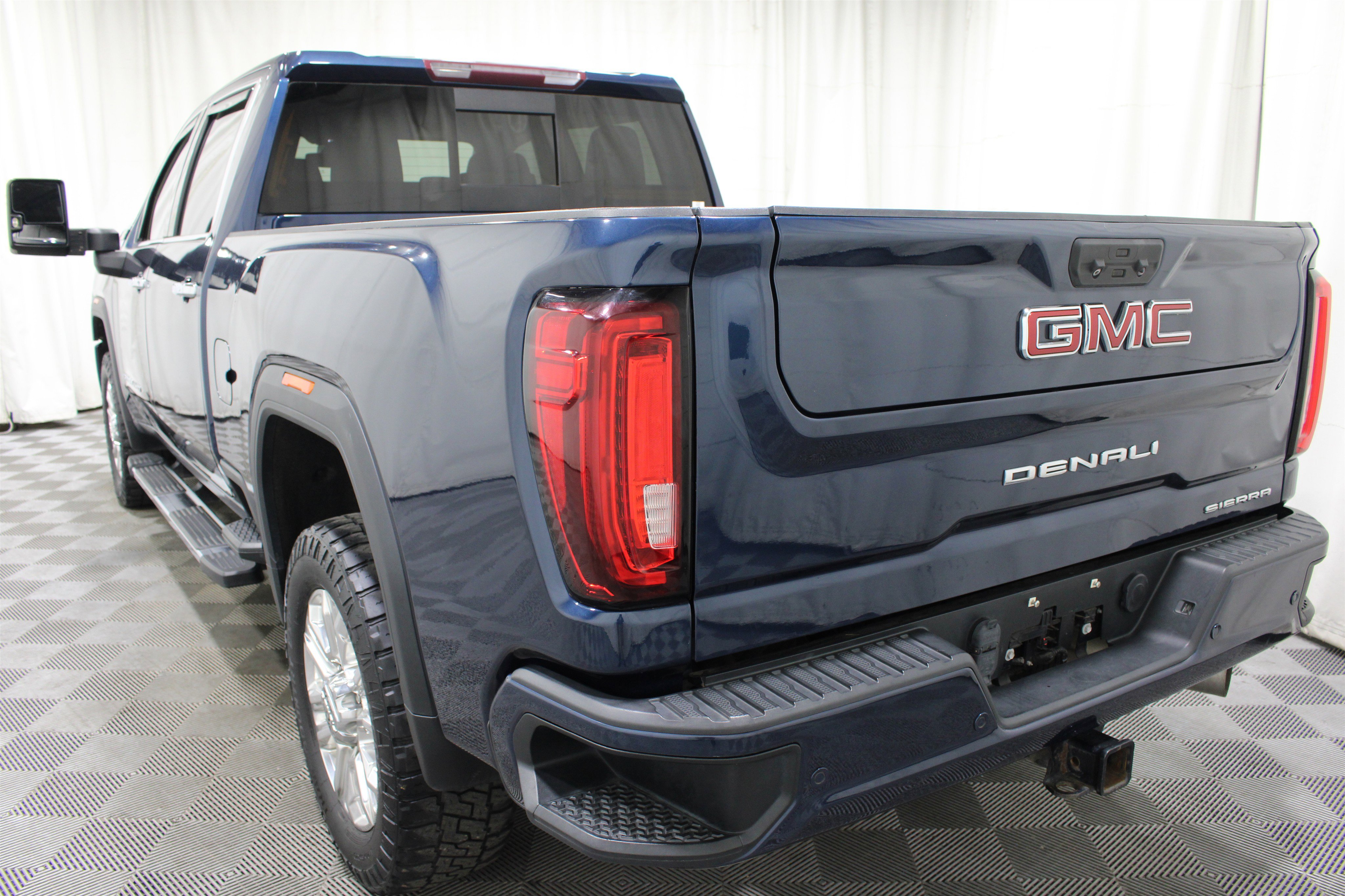 Used 2020 GMC Sierra 2500 Denali AWD/4WD image 34