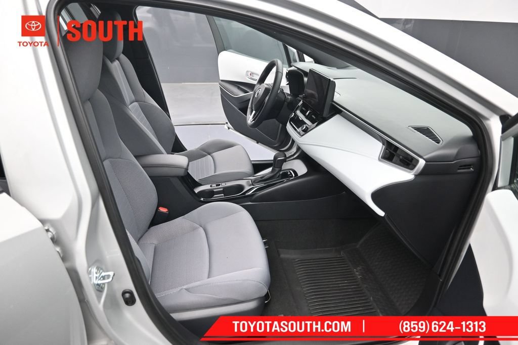 Used 2024 Toyota Corolla SE FWD image 30