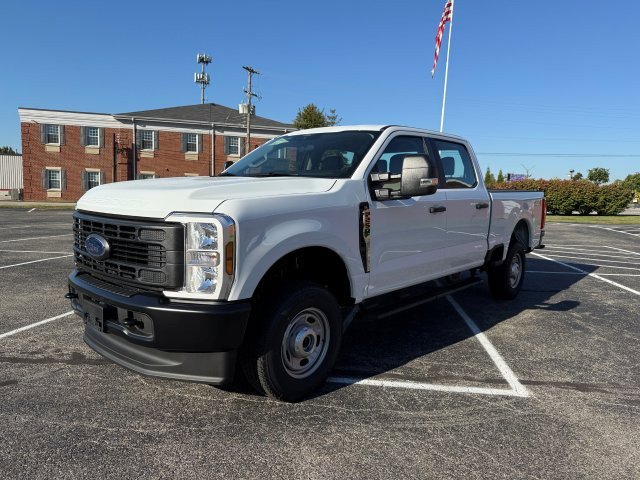 New 2026 Ford F250 XL image 3