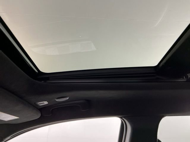 Used 2021 Jeep Grand Cherokee SRT AWD/4WD image 21