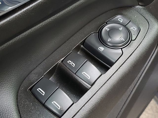 Used 2021 Chevrolet Equinox LT w/ LPO, Blackout Package image 24