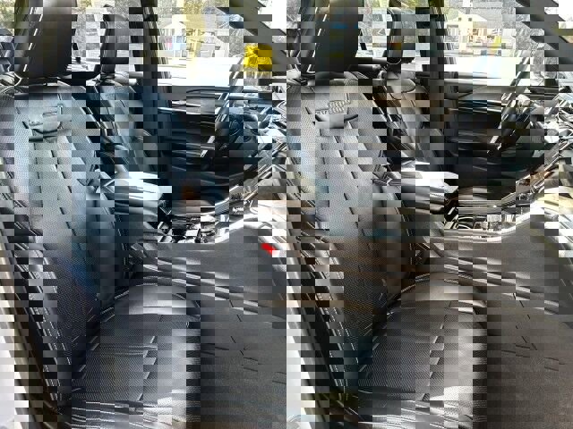 Used 2025 Jeep Grand Cherokee L Overland w/ Advanced Protech Group III image 18