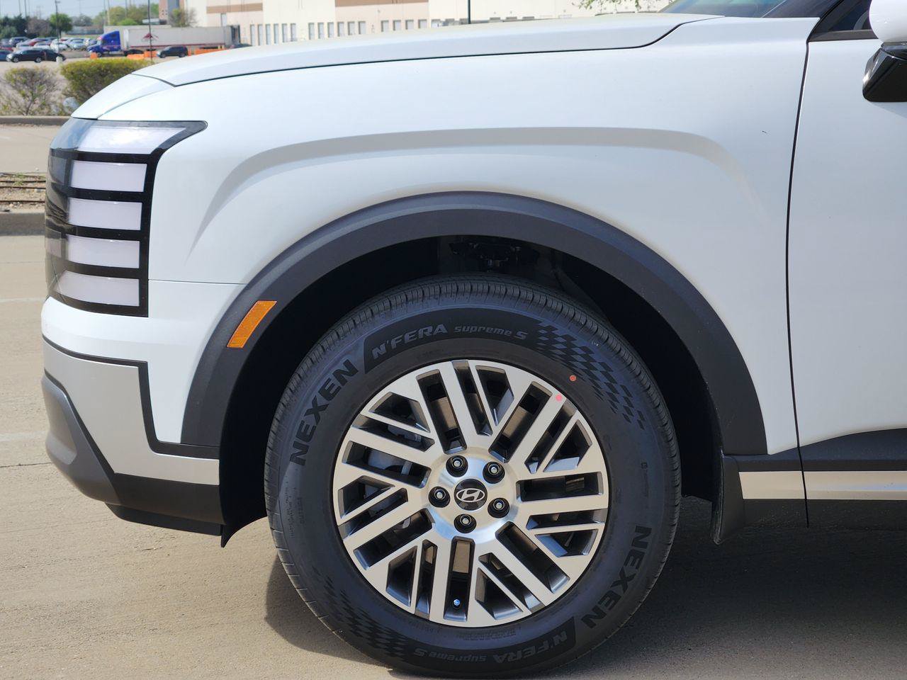 New 2026 Hyundai Palisade SEL FWD image 5