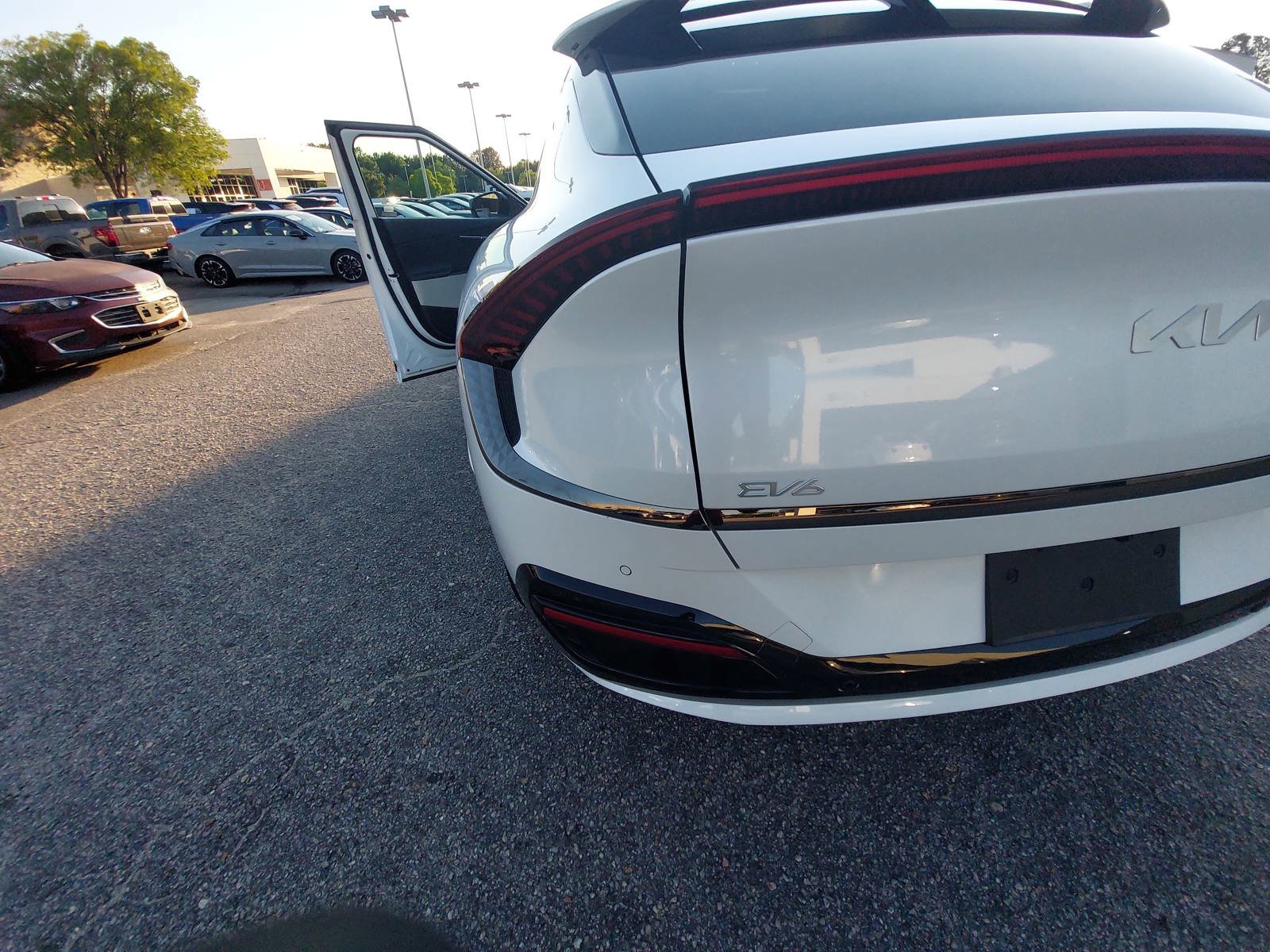 Used 2023 Kia EV6 GT-Line w/ GT-Line Suede Seat Package RWD image 37