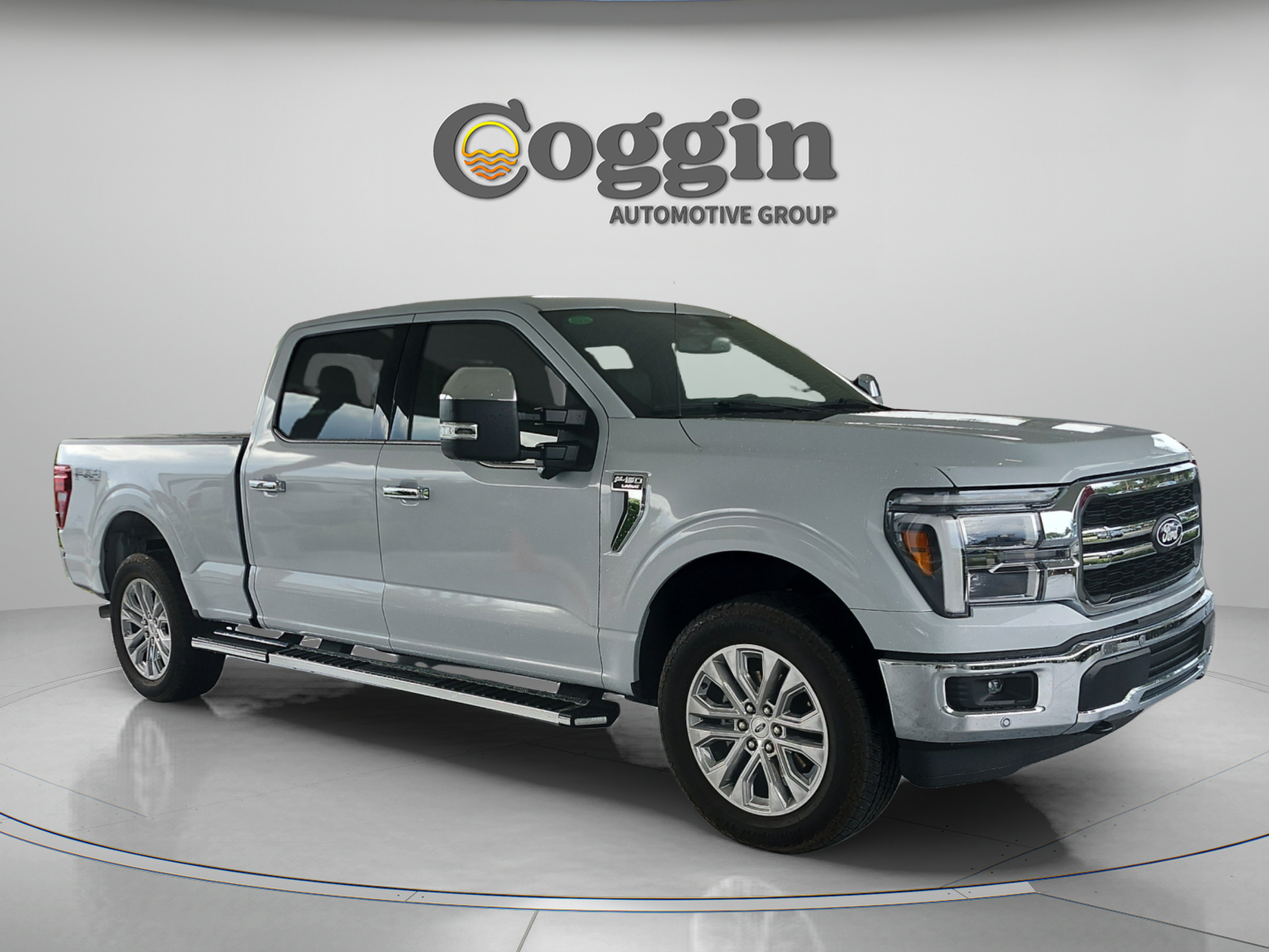 Used 2025 Ford F150 Lariat w/ Equipment Group 501A Mid AWD/4WD image 7