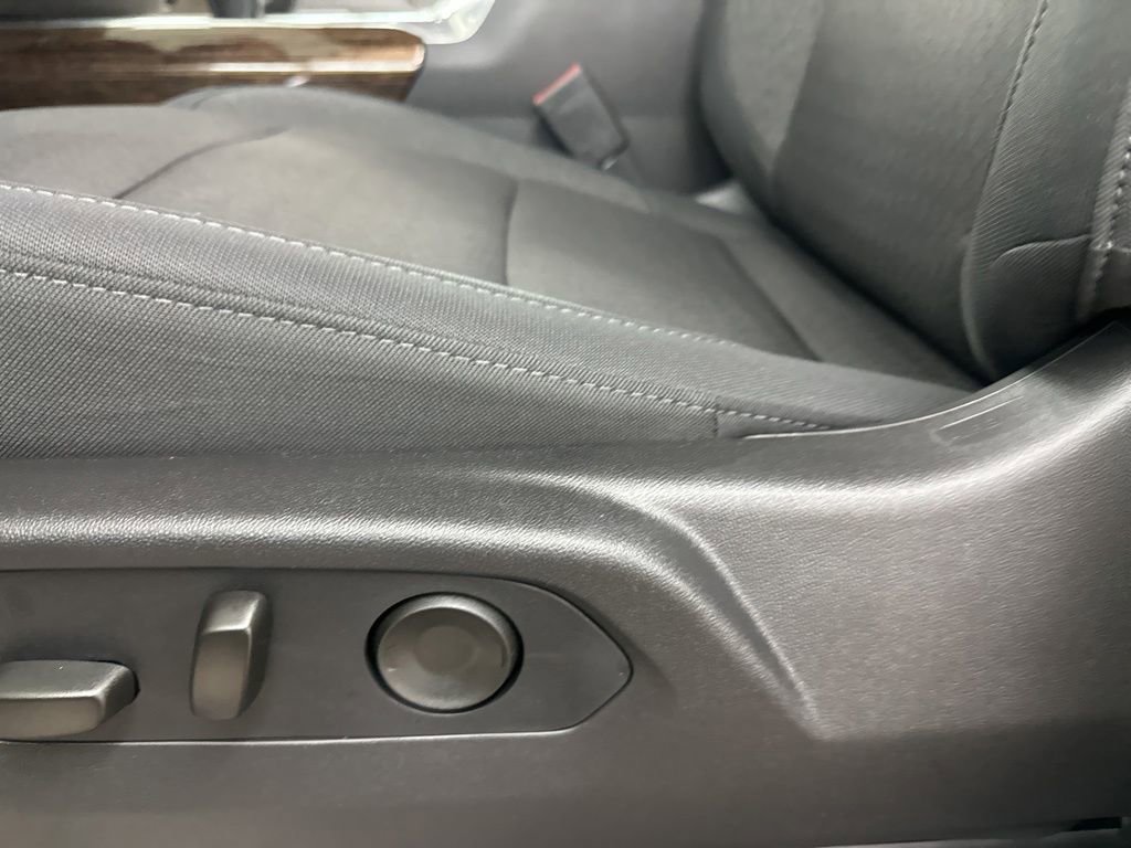 New 2026 GMC Sierra 1500 Elevation image 29