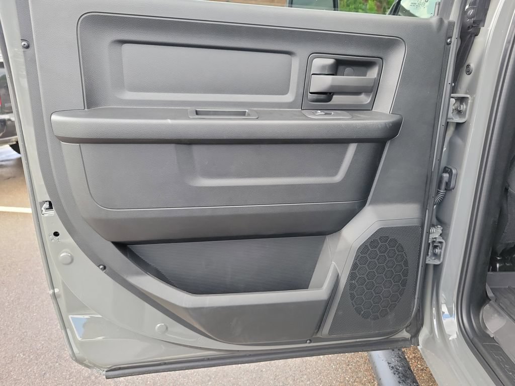New 2026 RAM 2500 Tradesman AWD/4WD image 14