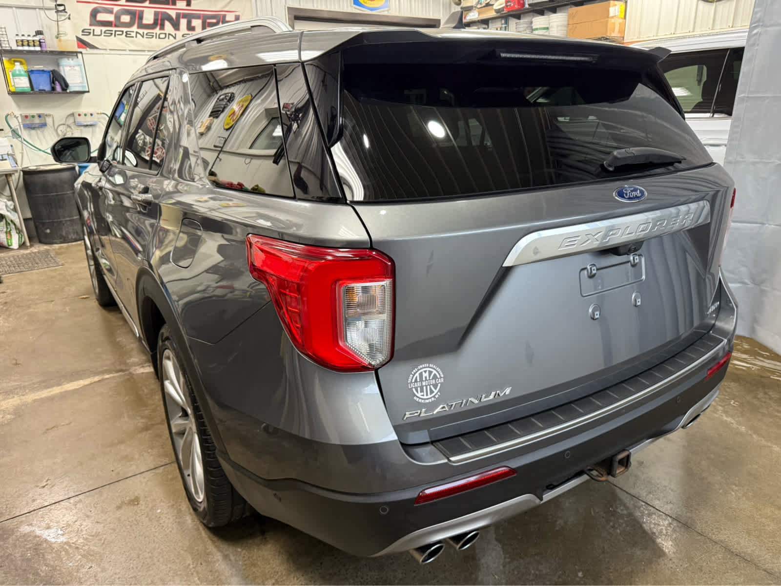 Used 2021 Ford Explorer Platinum w/ Equipment Group 601A image 8