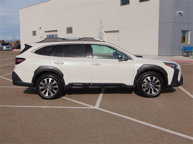 Used 2024 Subaru Outback Touring image 3