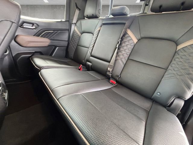 Used 2025 GMC Canyon Denali AWD/4WD image 22