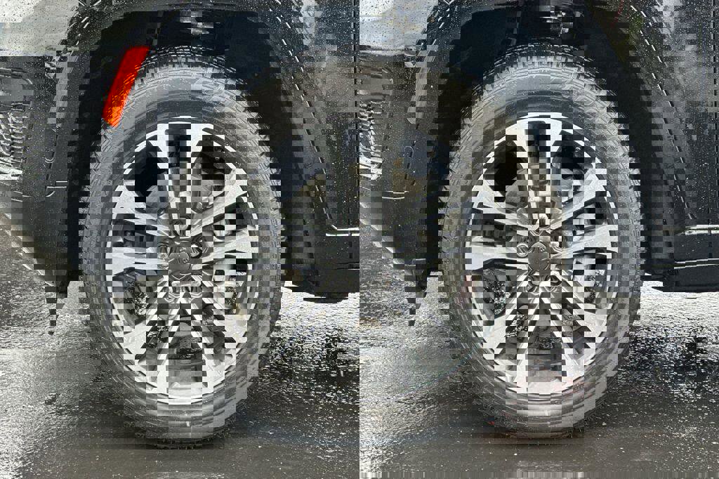 New 2025 Jeep Grand Cherokee Overland w/ Adv Protech Group III image 26