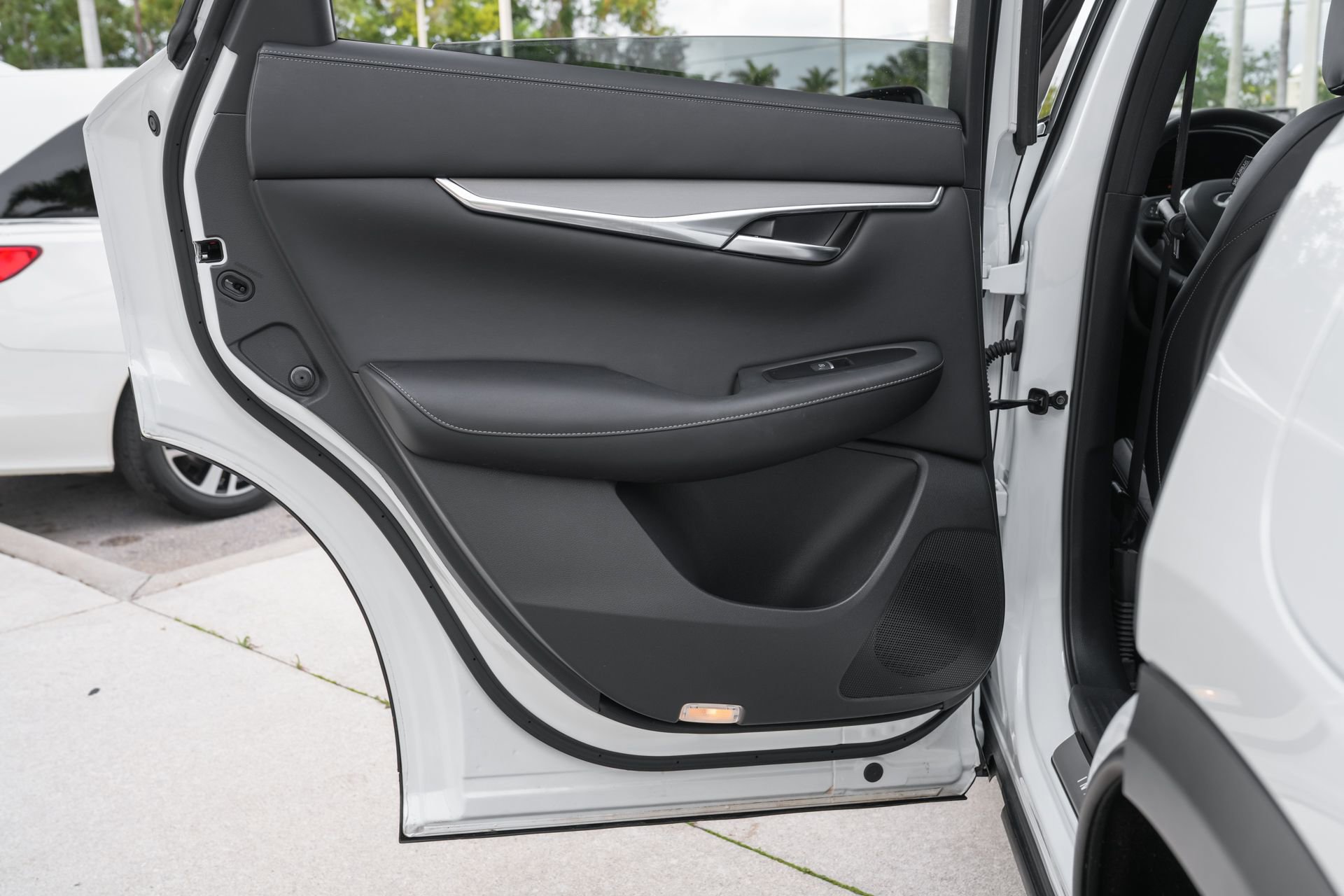 Certified 2023 INFINITI QX50 Luxe FWD image 31