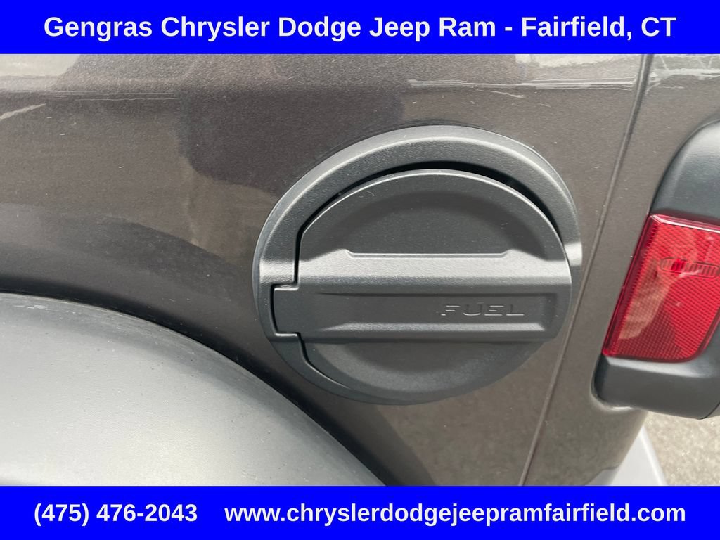 Certified 2025 Jeep Wrangler Unlimited Sport S 4xe AWD/4WD image 28