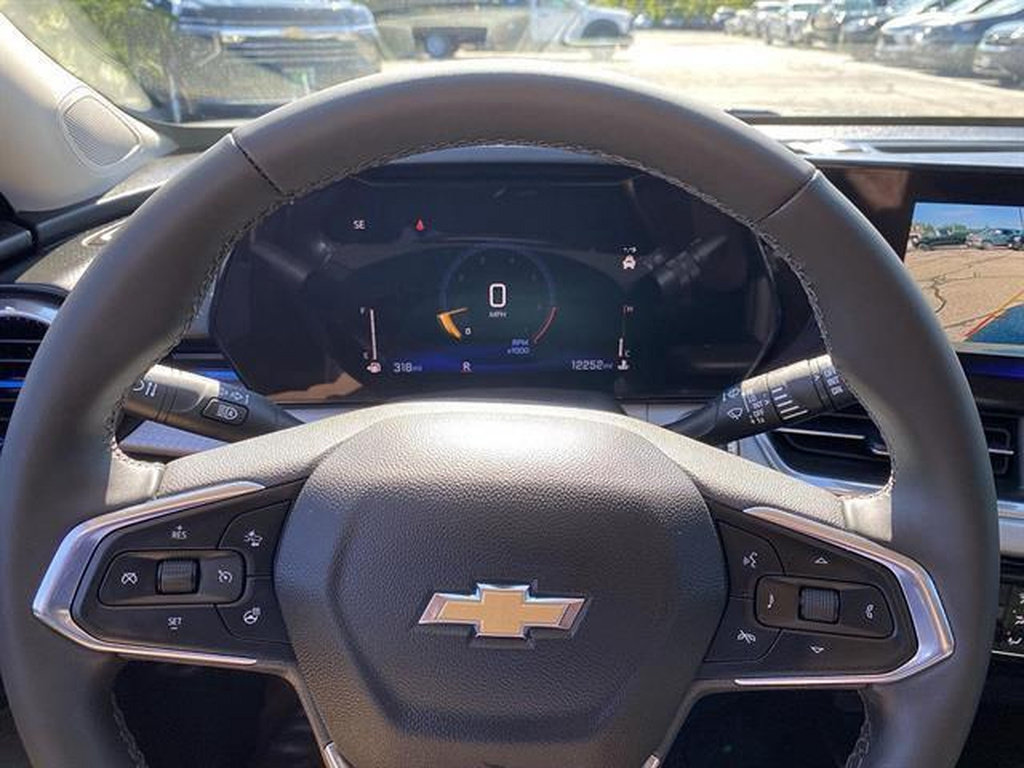 Certified 2024 Chevrolet Trax LT w/ Sunroof Package FWD image 7
