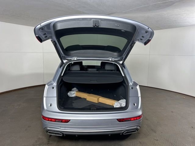 Certified 2023 Audi Q5 2.0T Premium w/ Convenience Package image 17