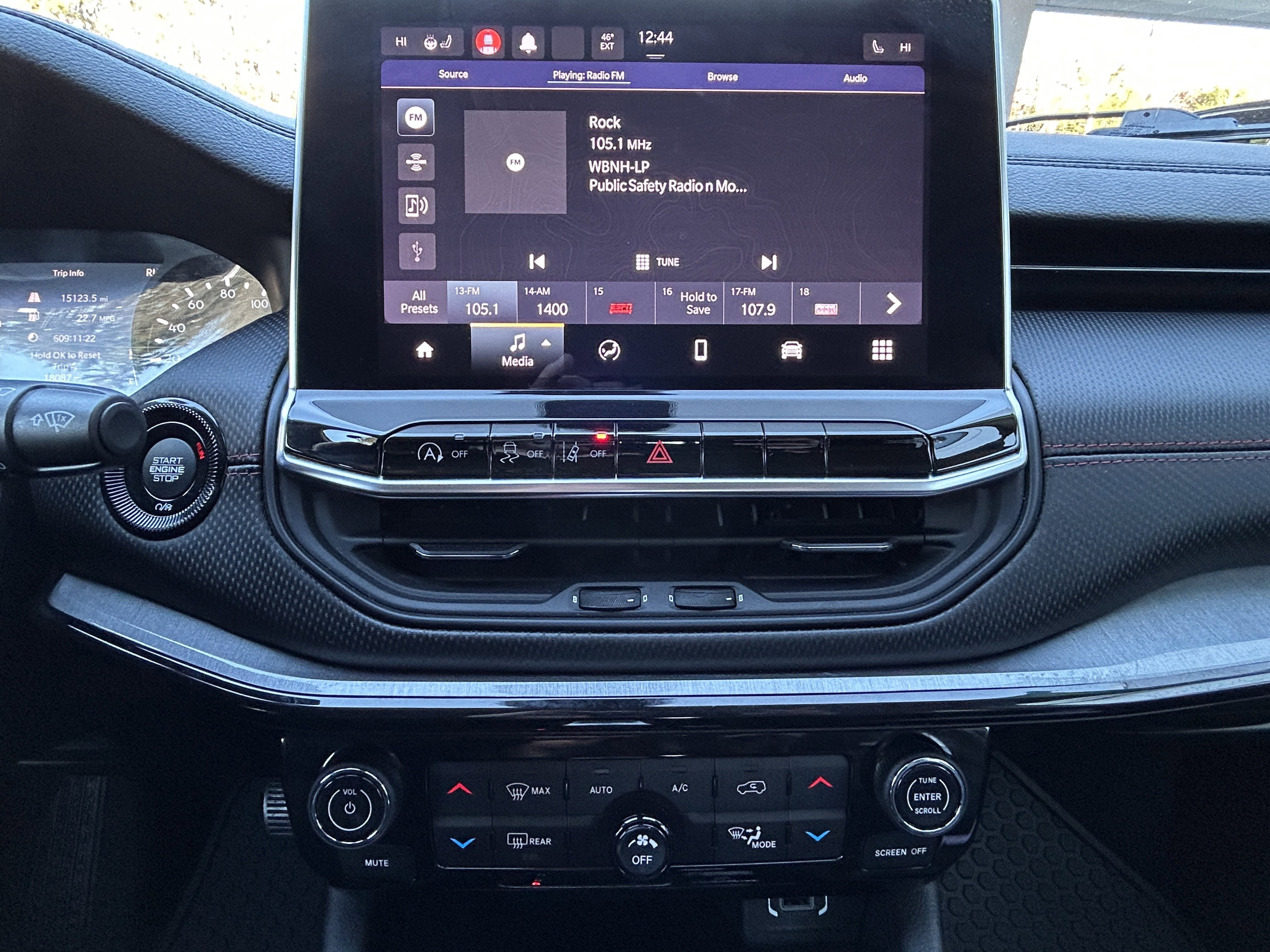 Certified 2022 Jeep Compass Trailhawk w/ Trailhawk Convenience Group AWD/4WD image 27