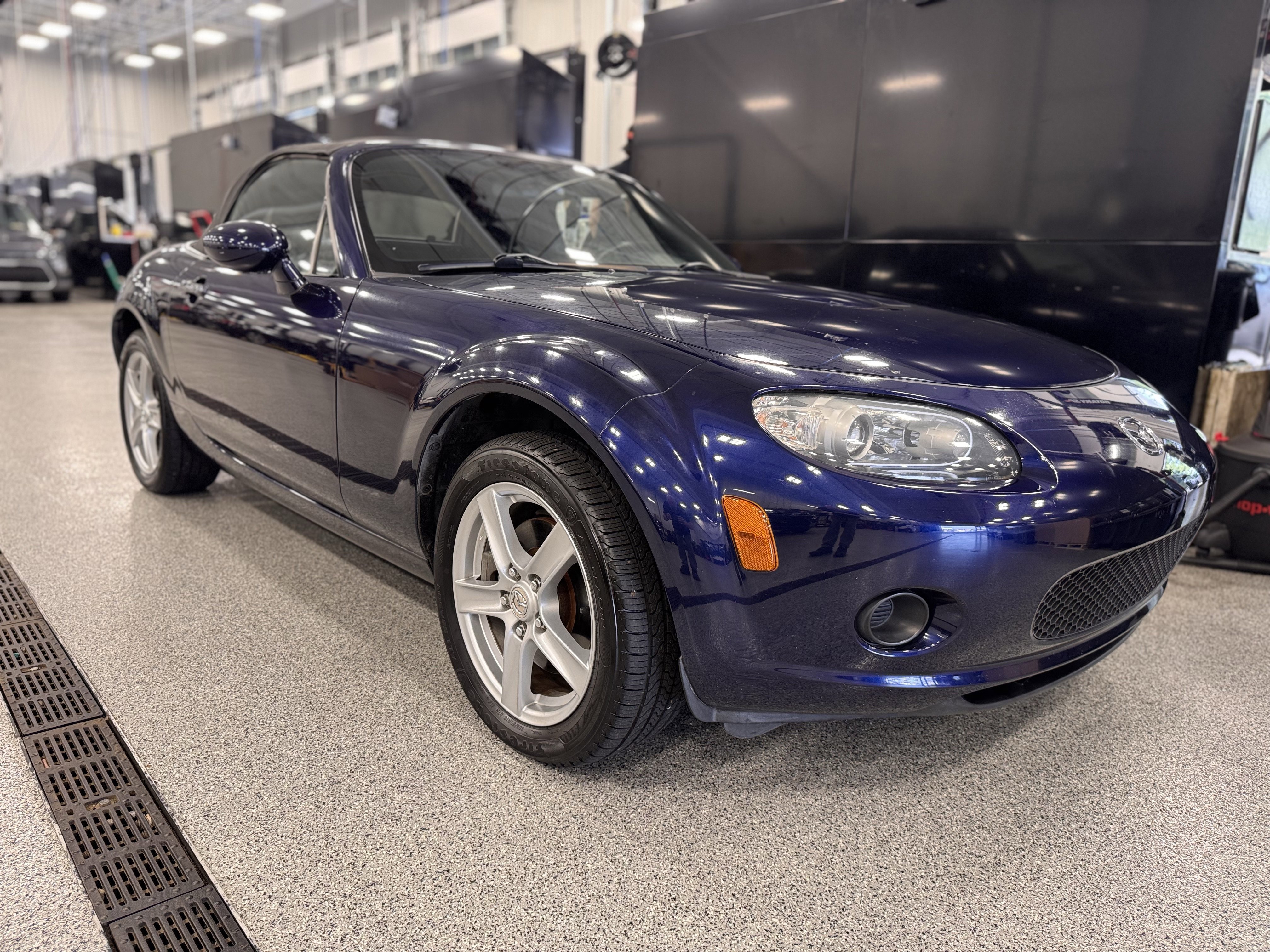 Used 2007 MAZDA MX-5 Miata Sport image 20