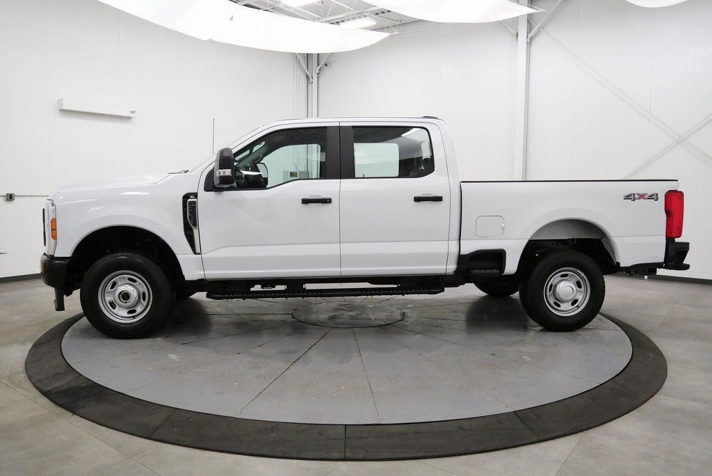 Used 2026 Ford F250 XL image 4