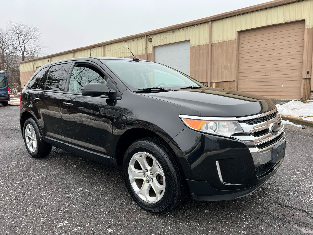 Used 2013 Ford Edge SEL AWD/4WD image 3