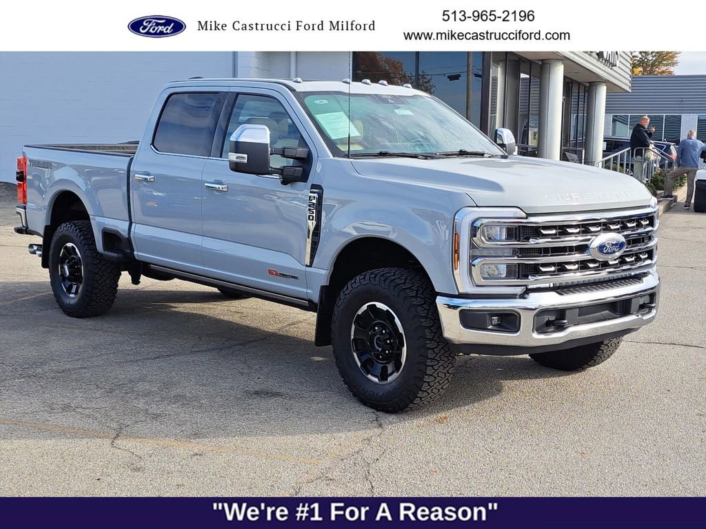 Used 2025 Ford F250 Lariat w/ Tremor Off-Road Package image 7
