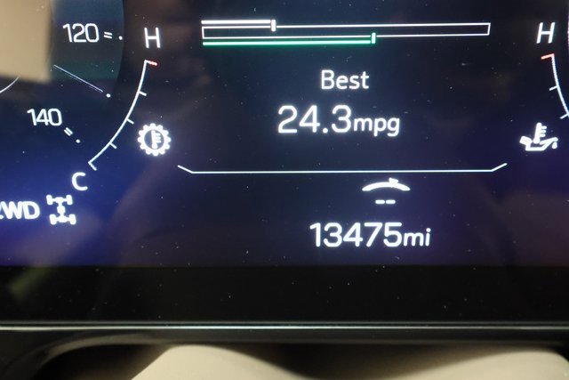 Certified 2025 GMC Yukon Denali w/ Sun & Power Step Package image 13