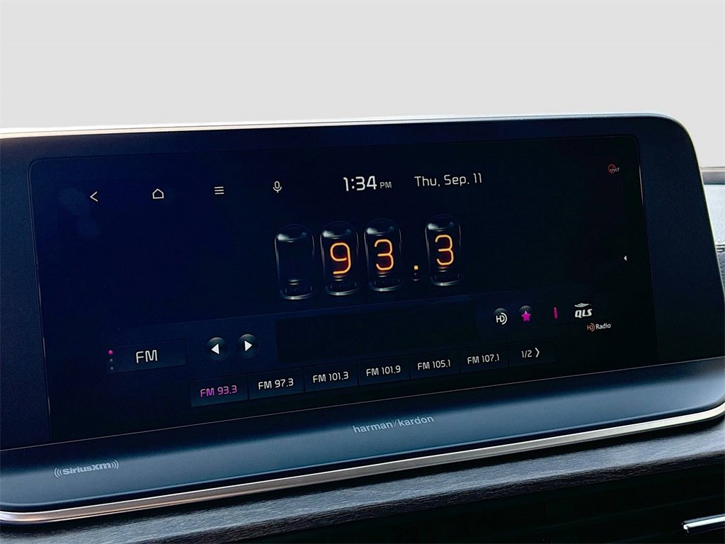 Used 2022 Kia Telluride SX w/ SX Prestige Package image 13