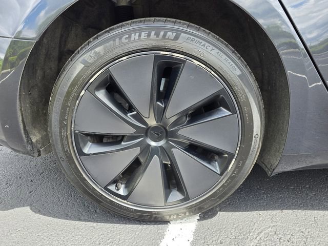 Used 2025 Tesla Model 3 Long Range RWD image 16