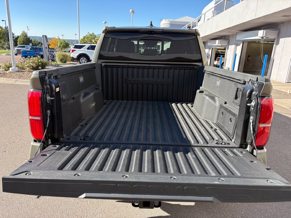 Used 2024 Toyota Tacoma TRD Off-Road w/ TRD Off Road Premium Package AWD/4WD image 26