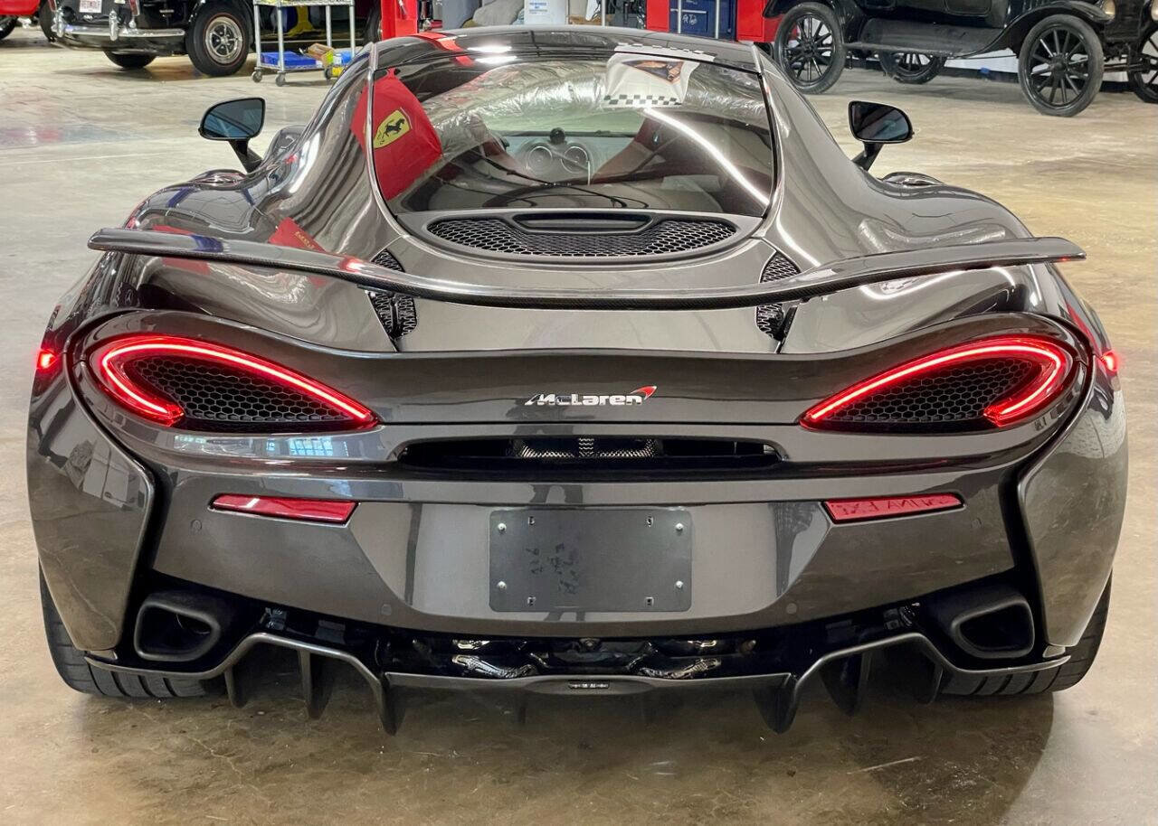 Used 2017 McLaren 570S image 8