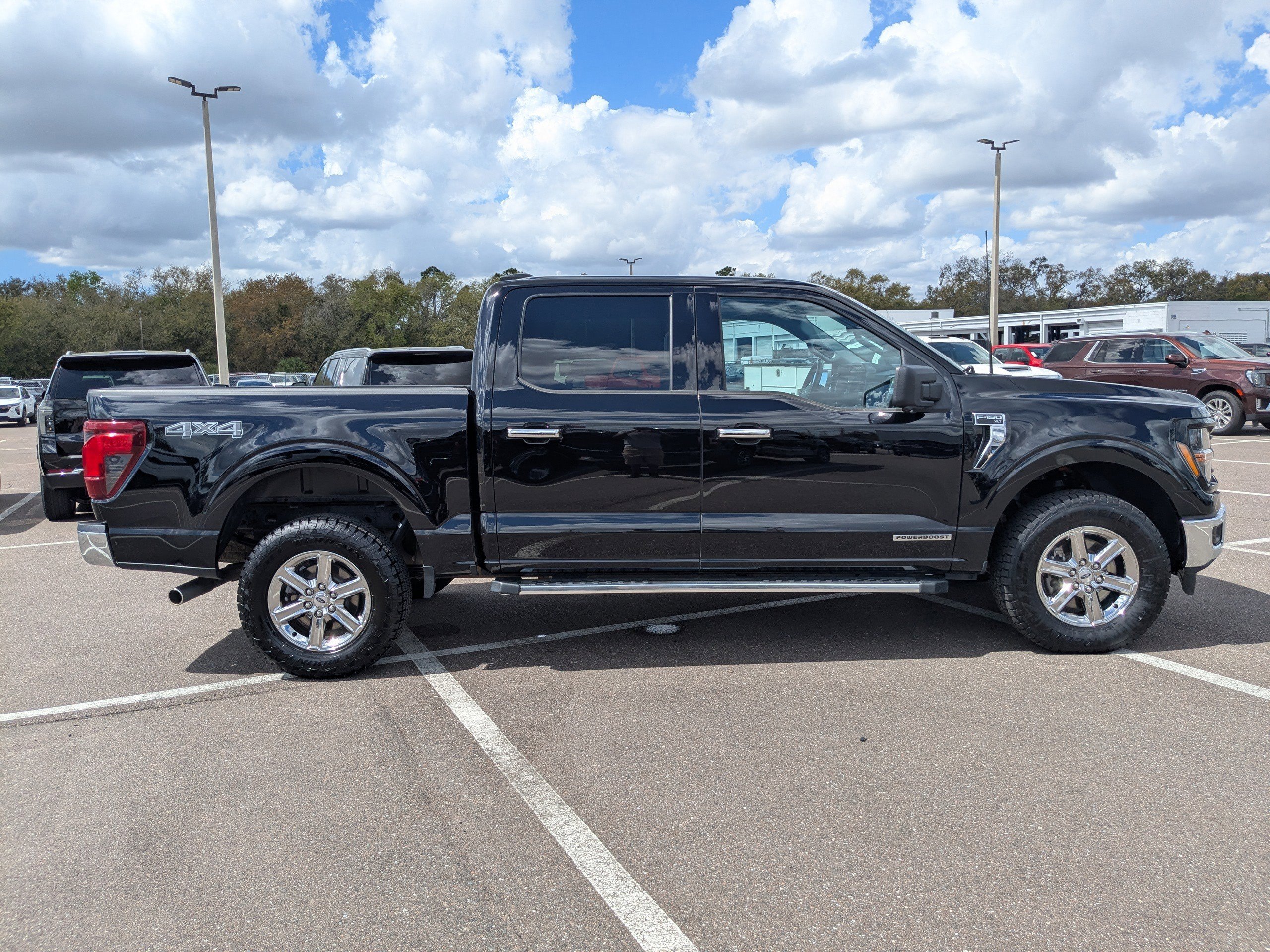 Used 2024 Ford F150 XLT w/ Mobile Office Package image 3