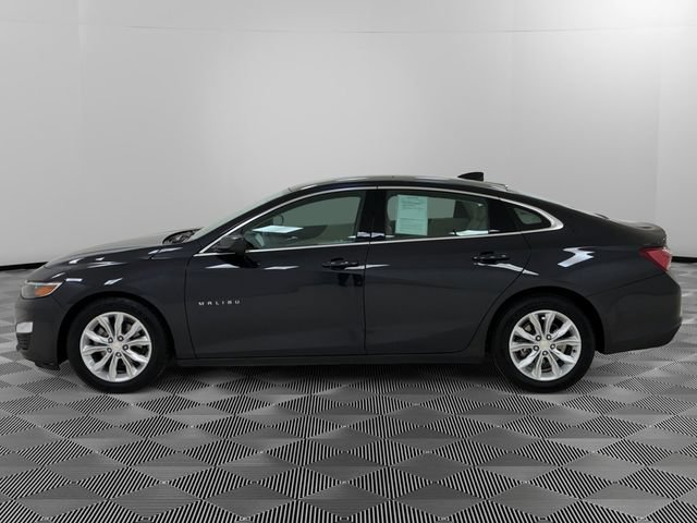 Certified 2022 Chevrolet Malibu LT w/ Leather Package FWD image 2