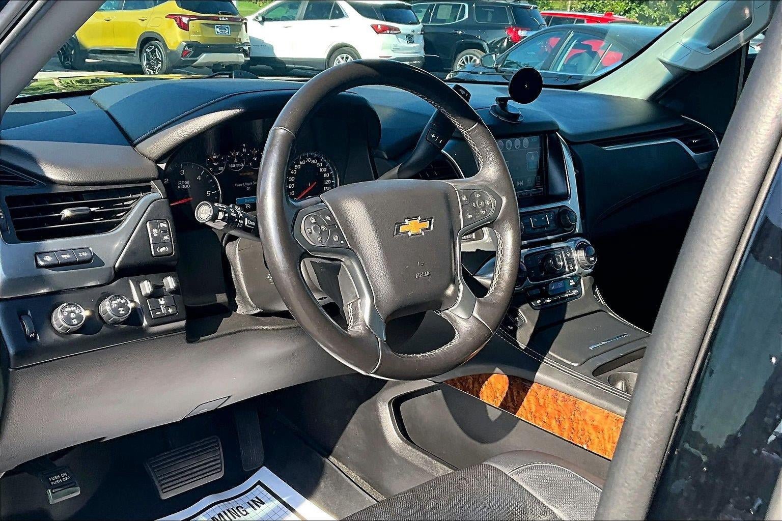 Used 2018 Chevrolet Tahoe Premier AWD/4WD image 12
