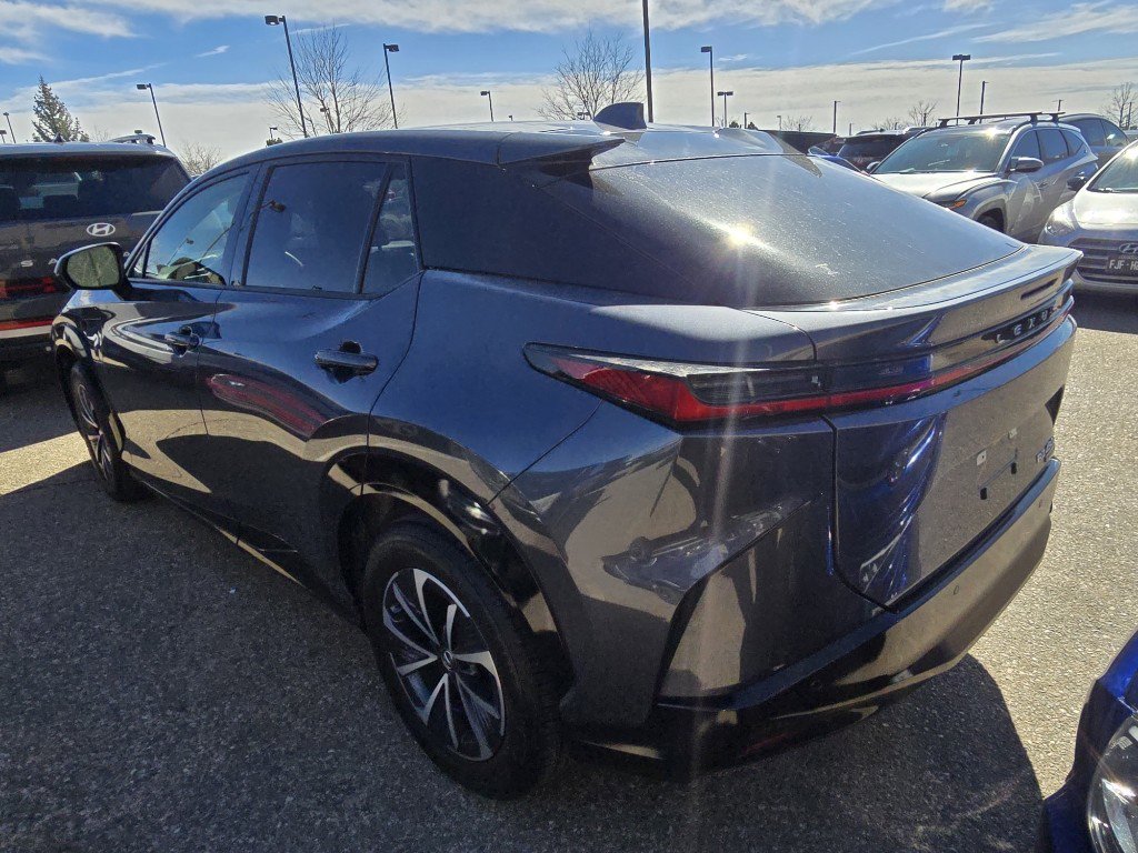 Used 2024 Lexus RZ 450e Premium w/ Technology Package image 3