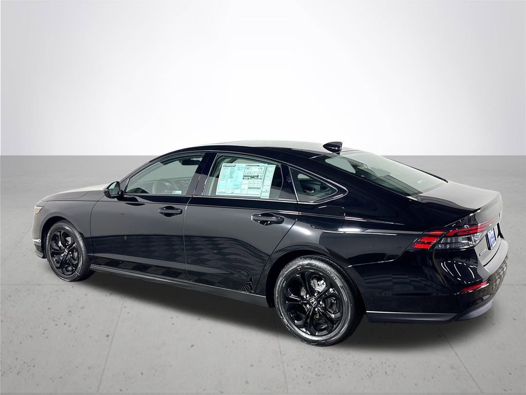 New 2025 Honda Accord SE image 9