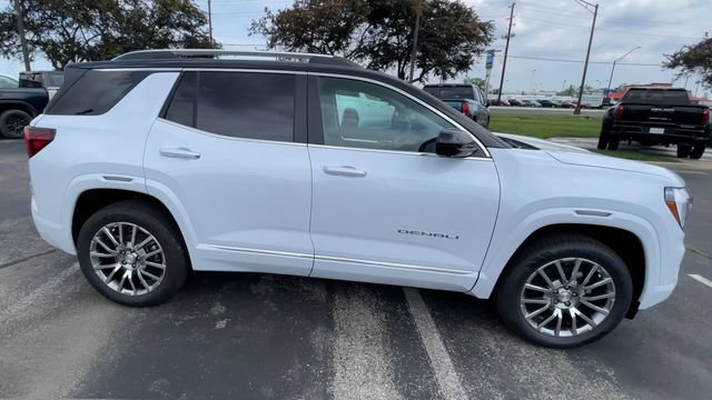 New 2026 GMC Terrain Denali w/ LPO, Floor Liner Package AWD/4WD image 3