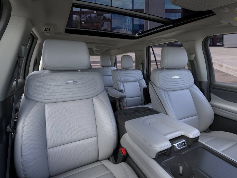 New 2025 Ford Expedition Max Platinum w/ Platinum Ultimate Package AWD/4WD image 11