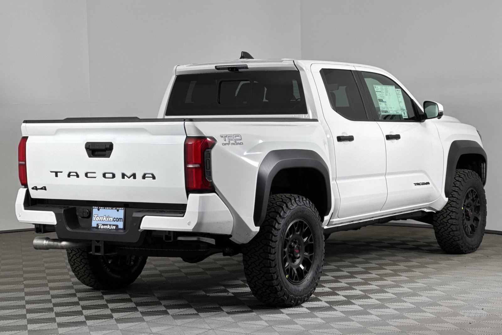New 2025 Toyota Tacoma TRD Off-Road image 4