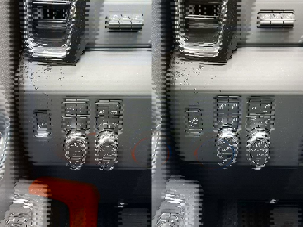 New 2025 GMC Sierra 2500 Denali Ultimate w/ Max Trailering Package image 18