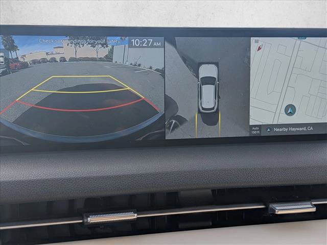 Used 2025 Genesis GV70 2.5T w/ Advanced Package image 14