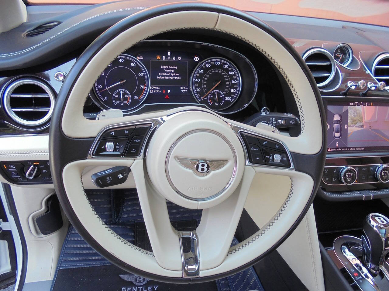 Used 2019 Bentley Bentayga AWD/4WD image 13