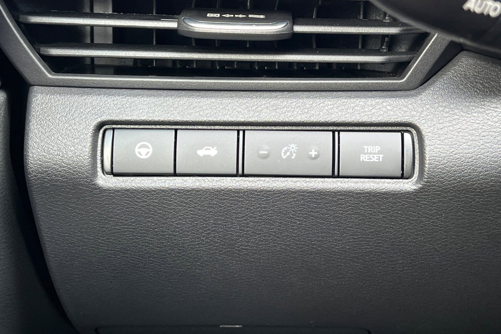 Used 2024 Nissan Altima 2.5 SL image 37